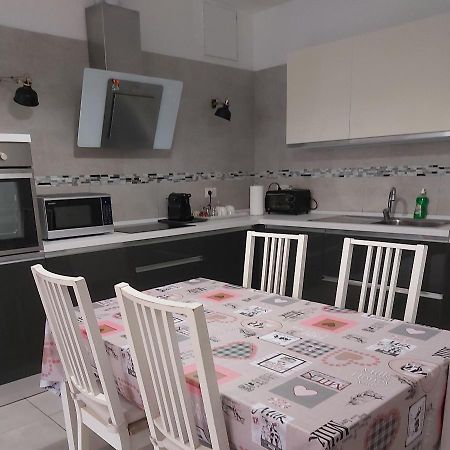 Ferienwohnung Eco Del Mare Civitanova Marche Exterior foto